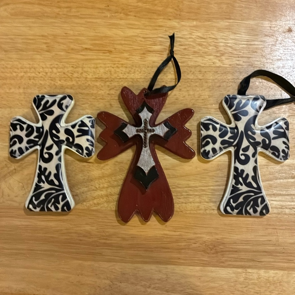 Set of 3 Decorative Crosses